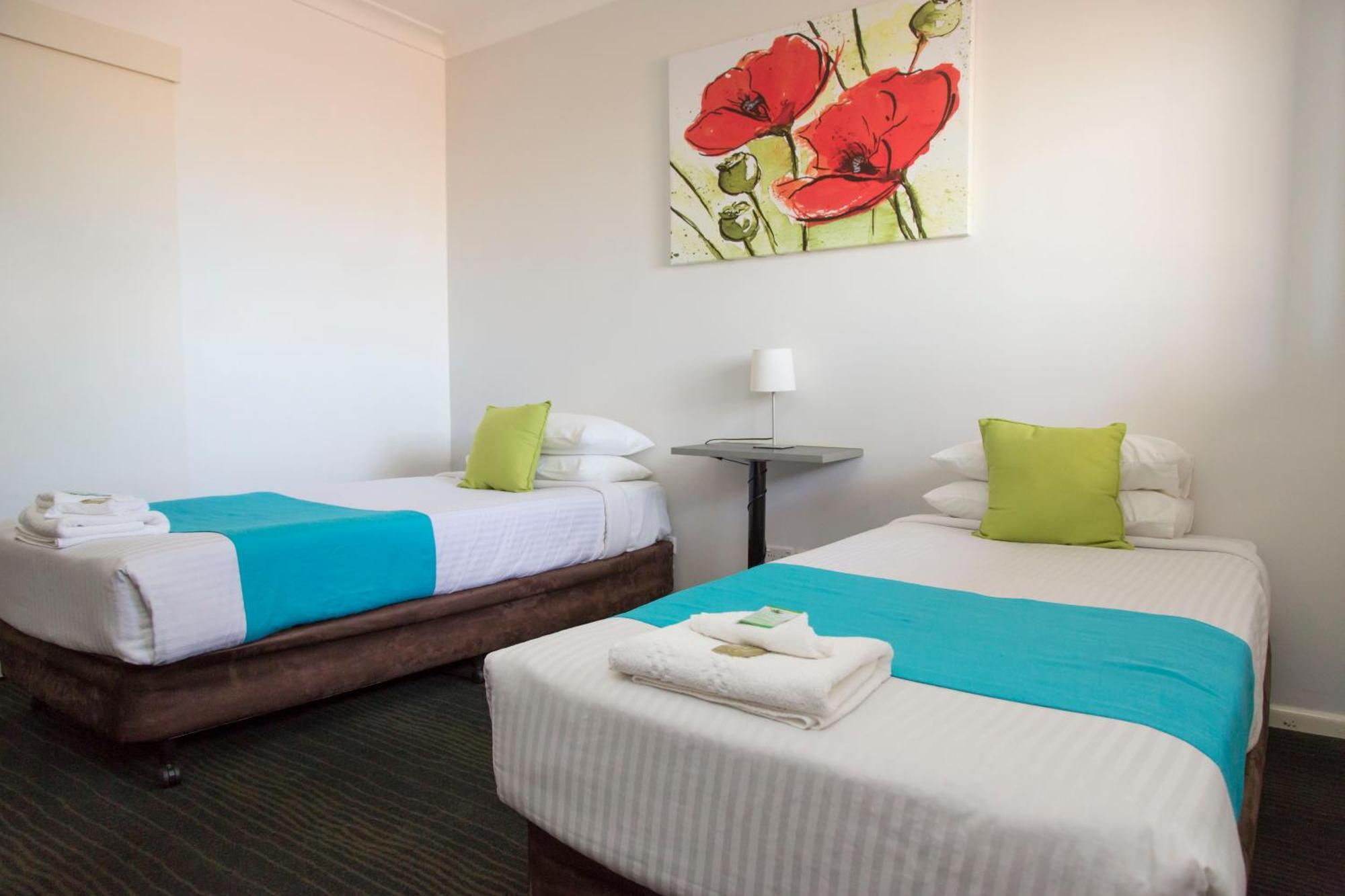 A Line Motel Griffith Room photo